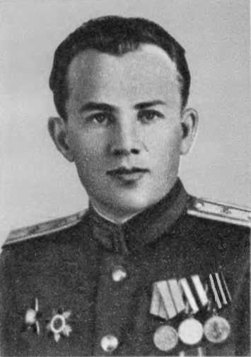 «Будет жить!..». На семи фронтах - i_002.jpg