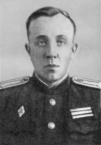 «Будет жить!..». На семи фронтах - i_003.jpg