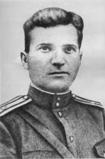 «Будет жить!..». На семи фронтах - i_009.jpg