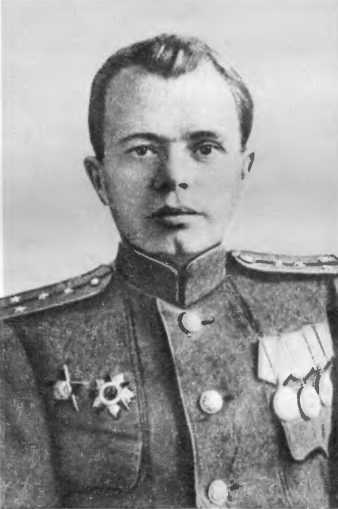 «Будет жить!..». На семи фронтах - i_010.jpg