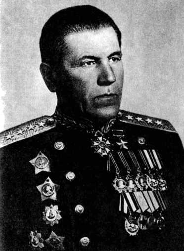 Годы и войны<br />(Записки командарма. 1941-1945) - i_002.jpg