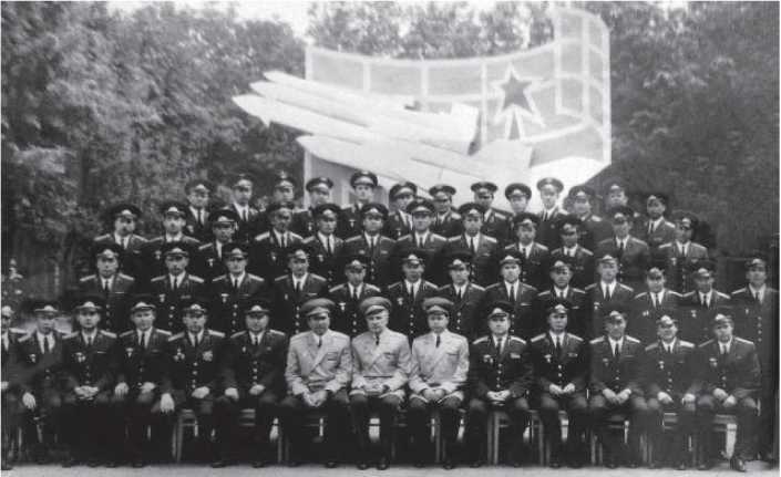 Военное закулисье на сломе эпох - i_012.jpg