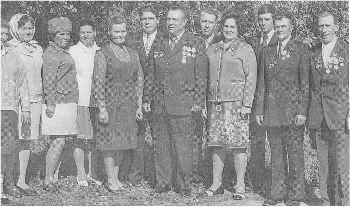 На главном направлении - i_055.jpg