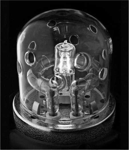 Никола Тесла<br />(Человек, опередивший время) - i_063.jpg