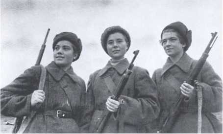 Ангелы мщения<br />(Женщины-снайперы Великой Отечественной) - i_021.jpg