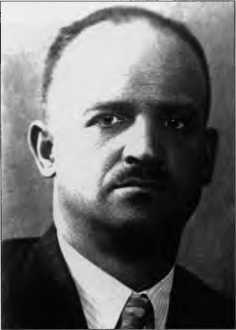 Польский крест советской контрразведки<br />(Польская линия в работе ВЧК-НКВД 1918-1938) - i_011.jpg