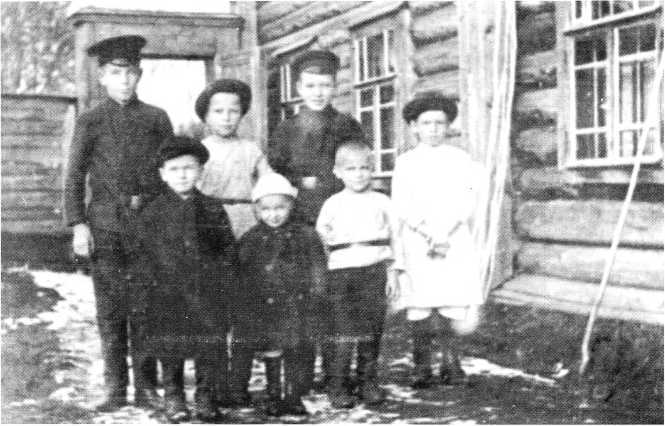 Я помню...<br />(Автобиографические записки и воспоминания) - _15016.jpg