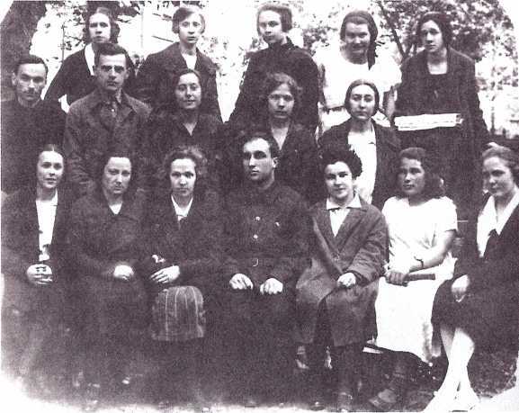 На качелях XX века - i_019.jpg