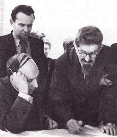 На качелях XX века - i_033.jpg