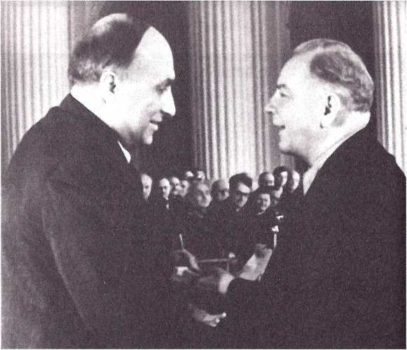 На качелях XX века - i_052.jpg