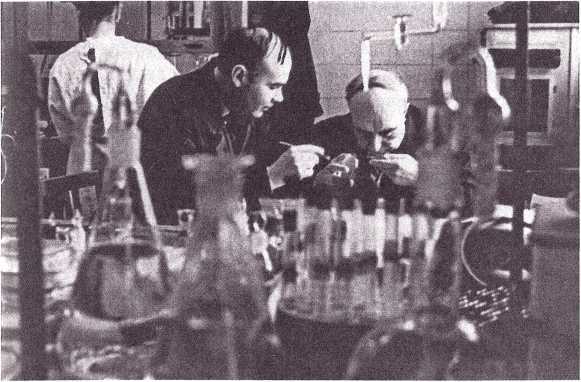 На качелях XX века - i_089.jpg