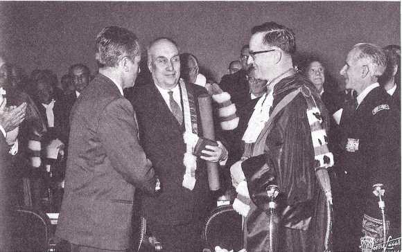 На качелях XX века - i_097.jpg