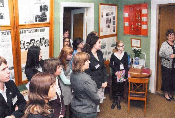 На качелях XX века - i_119.jpg