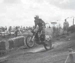 Профессиональные приемы вождения кроссового мотоцикла и эндуро - i_017.jpg