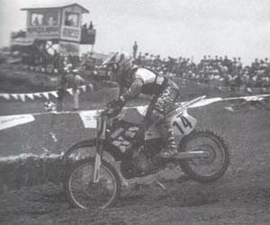 Профессиональные приемы вождения кроссового мотоцикла и эндуро - i_019.jpg