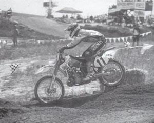 Профессиональные приемы вождения кроссового мотоцикла и эндуро - i_025.jpg