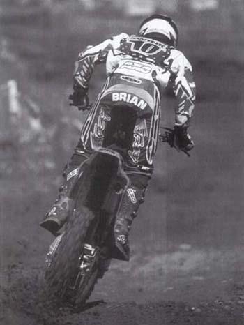 Профессиональные приемы вождения кроссового мотоцикла и эндуро - i_034.jpg