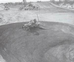 Профессиональные приемы вождения кроссового мотоцикла и эндуро - i_037.jpg