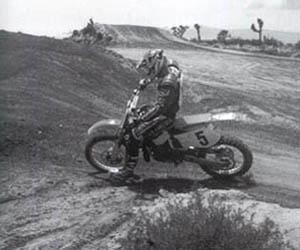 Профессиональные приемы вождения кроссового мотоцикла и эндуро - i_043.jpg