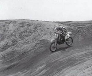 Профессиональные приемы вождения кроссового мотоцикла и эндуро - i_062.jpg