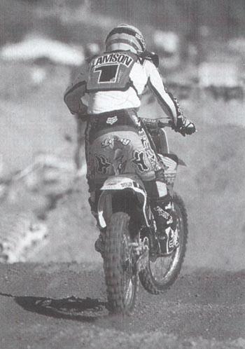 Профессиональные приемы вождения кроссового мотоцикла и эндуро - i_102.jpg