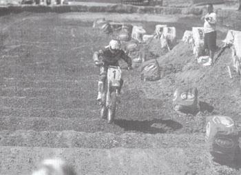 Профессиональные приемы вождения кроссового мотоцикла и эндуро - i_103.jpg