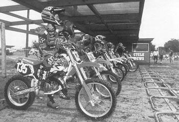 Профессиональные приемы вождения кроссового мотоцикла и эндуро - i_187.jpg