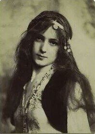 Неожиданное приобретение Виттории Флорабелио (СИ) - Ролдугина Софья Валерьевна