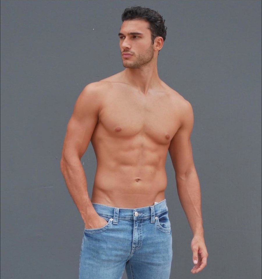 Больно только в первый раз (СИ) - img_1